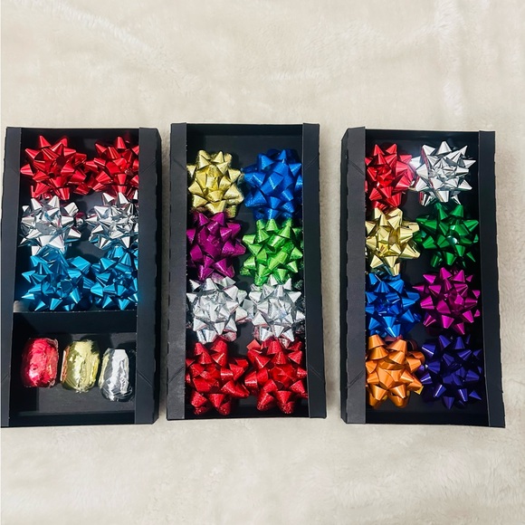 Christmas Wrapping Paper Kit - Picture 3 of 9